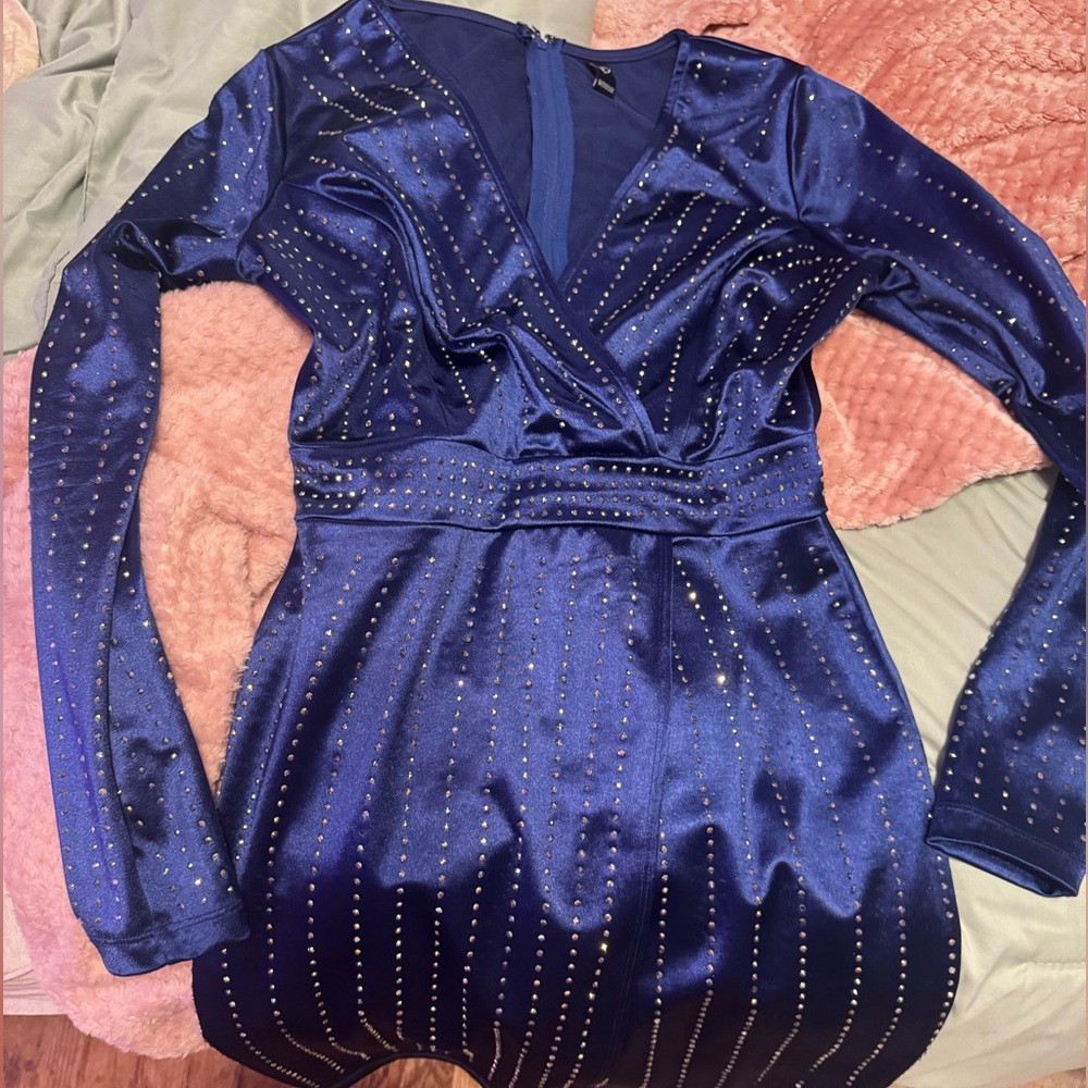 Blue long sleeve gem dress - Picture 3 of 4